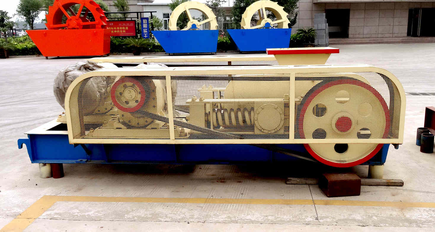 石英對輥式破碎機