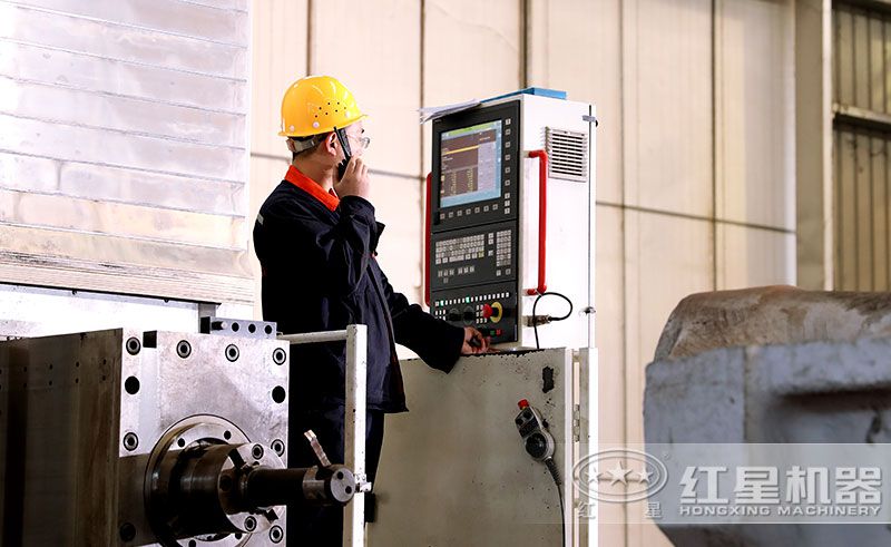 紅星機(jī)器-智能化生產(chǎn)設(shè)備,更加效能高 紅星機(jī)器-智能化生產(chǎn)設(shè)備,更加效能高