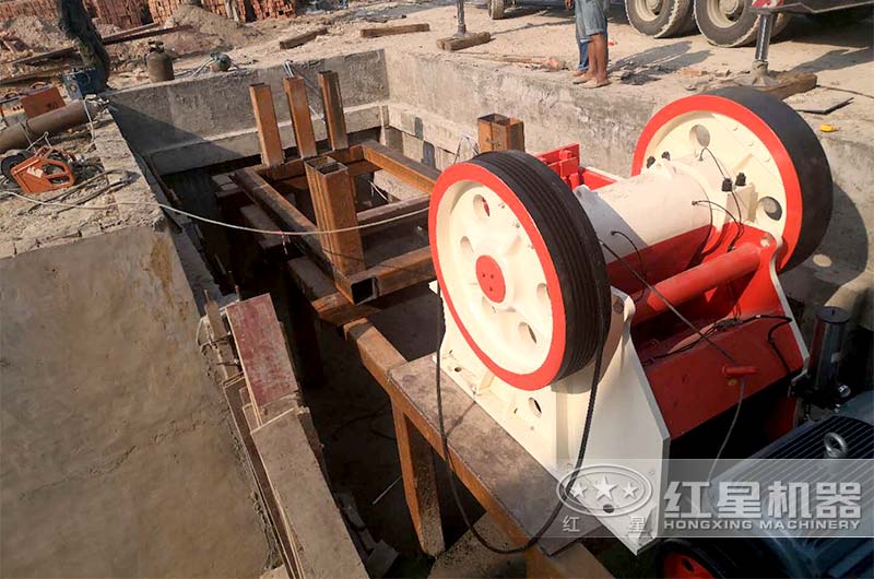 PE-600×750顎破機現場 PE-600×750顎破機現場