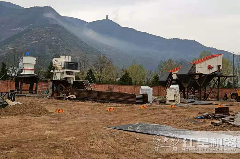硬石料就用圓錐破+沖擊破