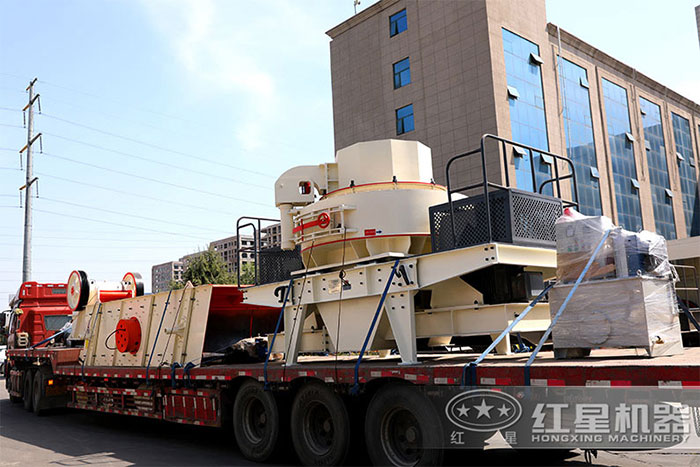 新型環(huán)保型打沙機(jī)發(fā)往客戶現(xiàn)場
