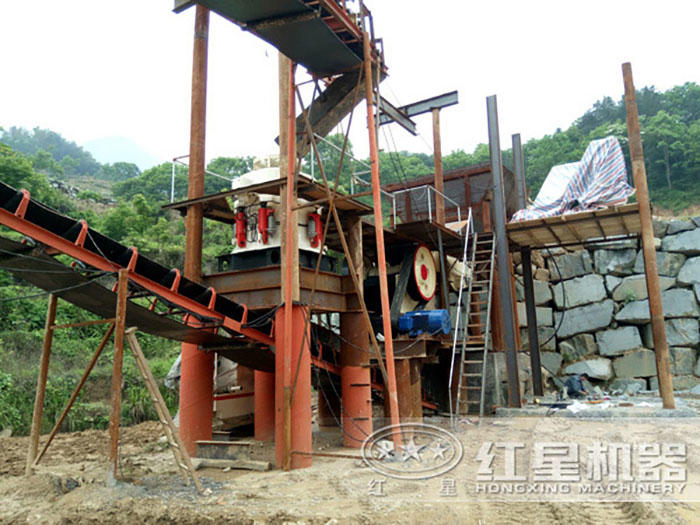 小型生產(chǎn)線現(xiàn)場(chǎng) 小型生產(chǎn)線現(xiàn)場(chǎng)