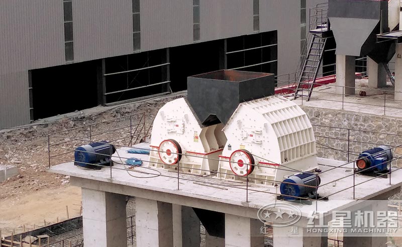 錘式碎石子機安裝現場