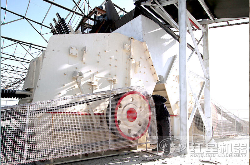 反擊破碎機廠家現場