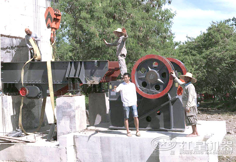 46鄂破機(jī)客戶安裝現(xiàn)場 46鄂破機(jī)客戶安裝現(xiàn)場