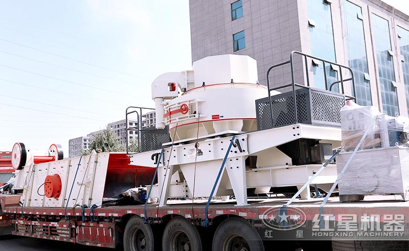 時產(chǎn)10方左右的石頭粉碎機發(fā)貨圖