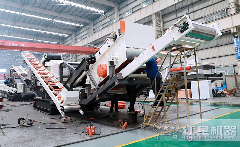 履帶式移動(dòng)式篩分站廠家現(xiàn)貨