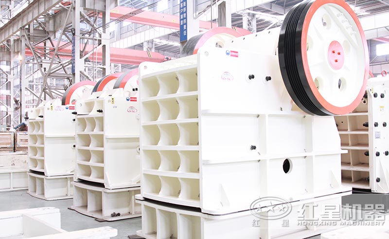 顎式破石機(jī)車間圖 顎式破石機(jī)車間圖