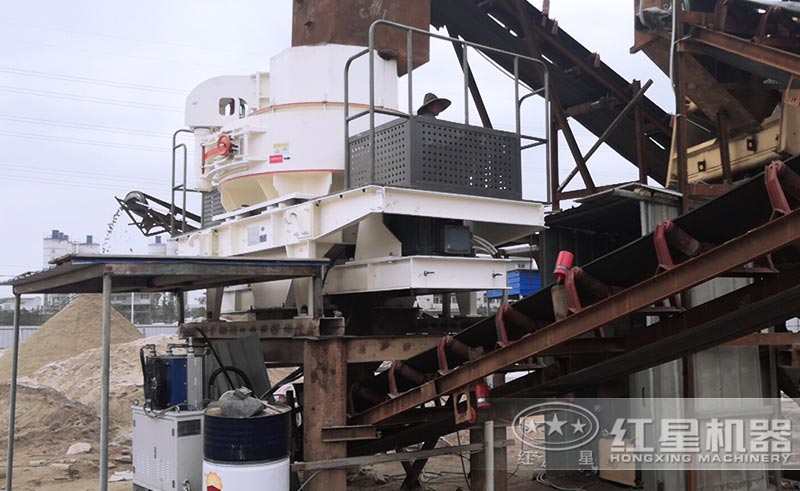 比較經典的VSI制砂機安裝現場