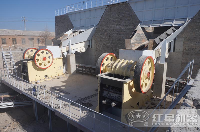 鄂破機(jī)現(xiàn)場(chǎng)實(shí)拍圖 鄂破機(jī)現(xiàn)場(chǎng)實(shí)拍圖