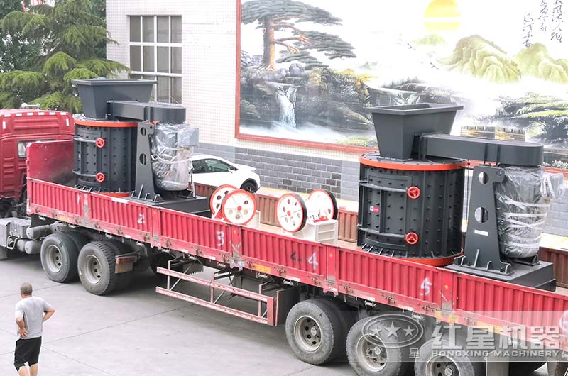 立式粉煤機發貨