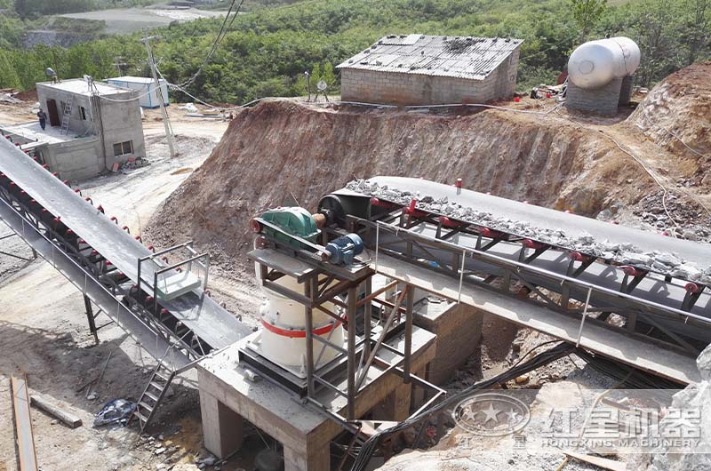 圓錐破碎機作業現場