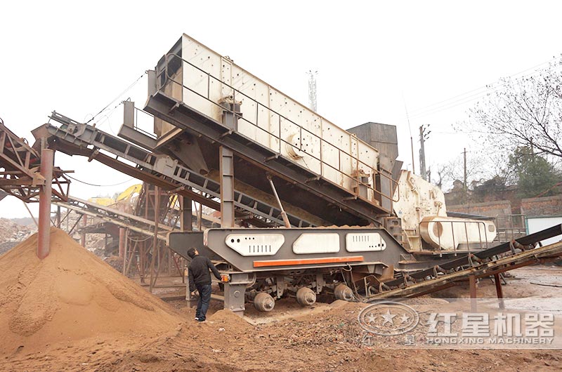 輪胎移動(dòng)建筑垃圾破碎機(jī) 輪胎移動(dòng)建筑垃圾破碎機(jī)