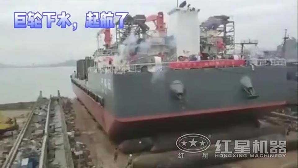 湖南船載砂石場(chǎng)_水上移動(dòng)的制砂生產(chǎn)線