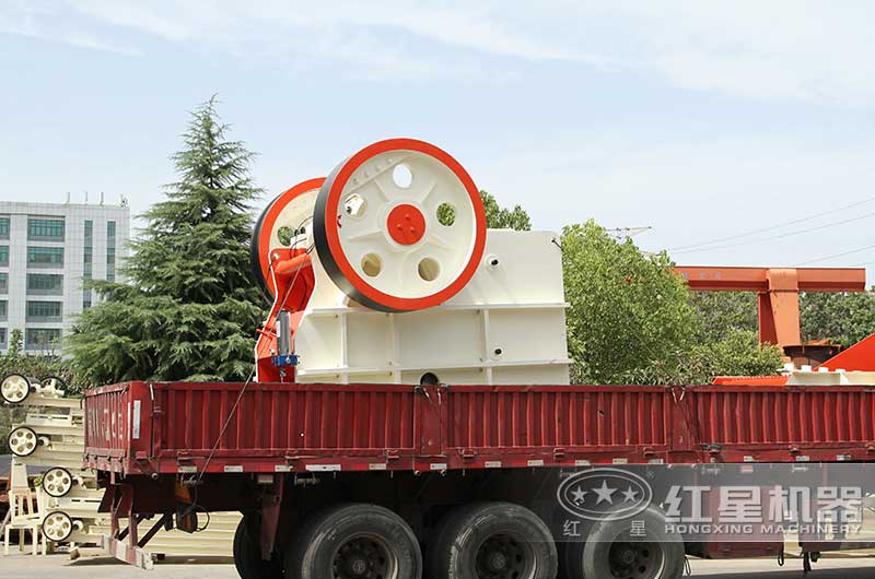 HDX德版連體顎式破碎機發貨圖 HDX德版連體顎式破碎機發貨圖