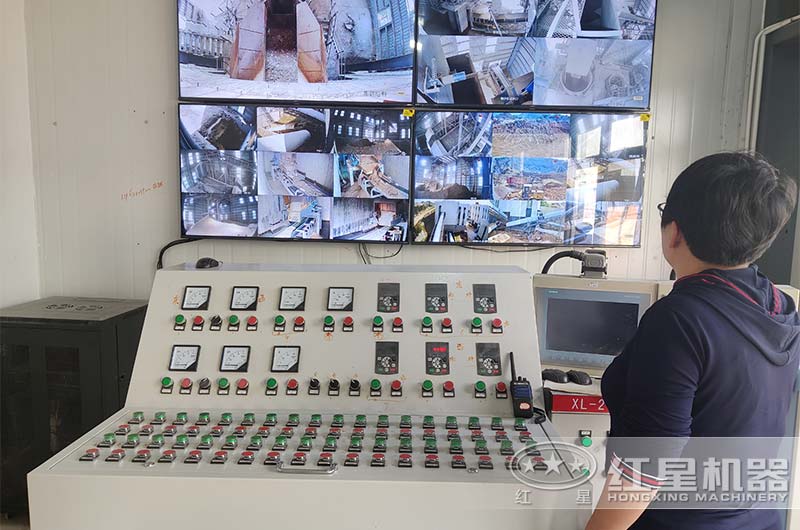 智能控制系統(tǒng)監(jiān)控操作臺(tái) 智能控制系統(tǒng)監(jiān)控操作臺(tái)