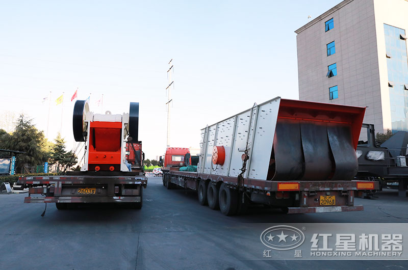 紅星鄂破機(jī)裝車發(fā)貨現(xiàn)場(chǎng) 紅星鄂破機(jī)裝車發(fā)貨現(xiàn)場(chǎng)