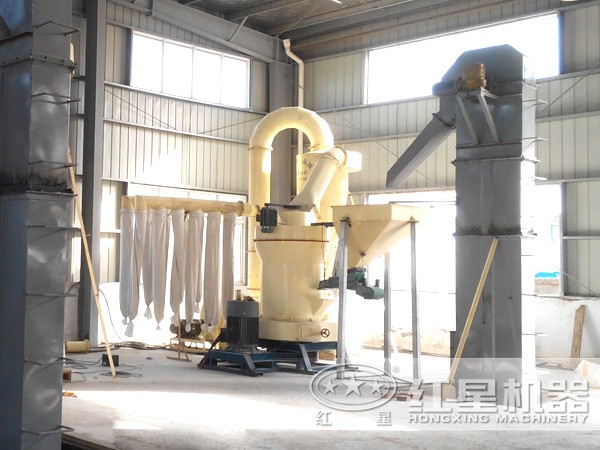 1200目錳礦磨粉機現場圖