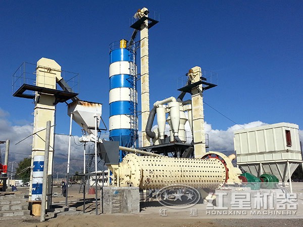 干式球磨機(jī)---客戶現(xiàn)場(chǎng) 干式球磨機(jī)---客戶現(xiàn)場(chǎng)