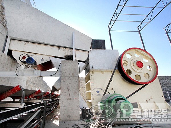 鄂式破碎機停車時