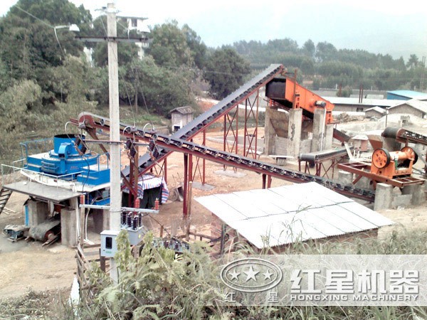 破碎生產(chǎn)線全套設(shè)備現(xiàn)場圖 破碎生產(chǎn)線全套設(shè)備現(xiàn)場圖