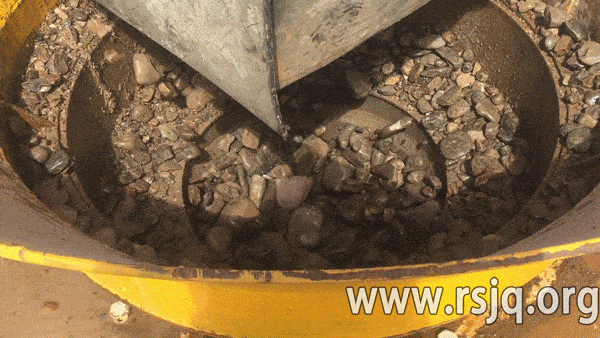 圓錐破碎機破碎鵝卵石 圓錐破碎機破碎鵝卵石