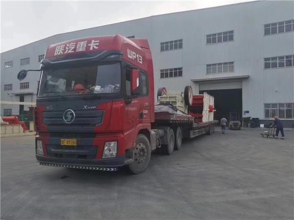 紅星PE顎式破碎機_嗑石機廠區發貨圖 紅星PE顎式破碎機_嗑石機廠區發貨圖