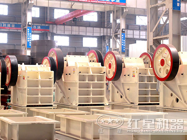 PE-1200×1500顎式碎石機(jī) PE-1200×1500顎式碎石機(jī)