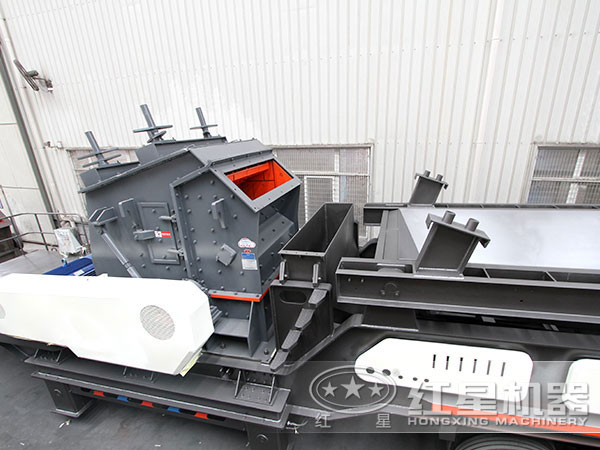 反擊流動嗑石子機器