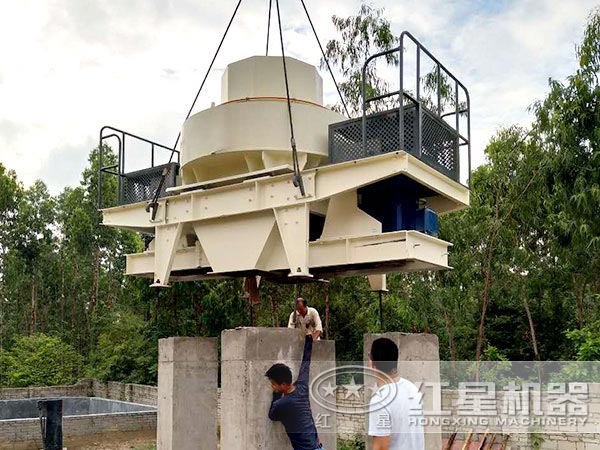 新一代石頭制砂機(jī)生產(chǎn)現(xiàn)場圖 新一代石頭制砂機(jī)生產(chǎn)現(xiàn)場圖