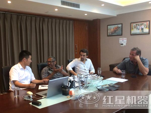紅星產(chǎn)品價格優(yōu)惠與印度客戶達成協(xié)議圖 紅星產(chǎn)品價格優(yōu)惠與印度客戶達成協(xié)議圖