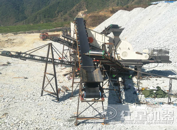 移動破碎站工作現場 移動破碎站工作現場
