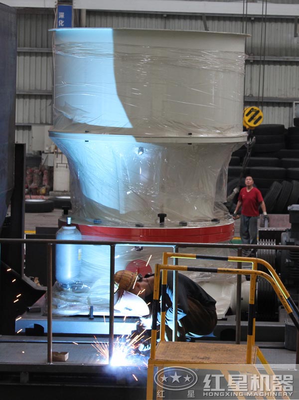 單缸圓錐式破碎機(jī) 單缸圓錐式破碎機(jī)