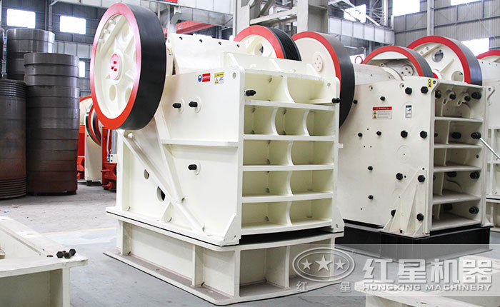 顎式破碎機 顎式破碎機