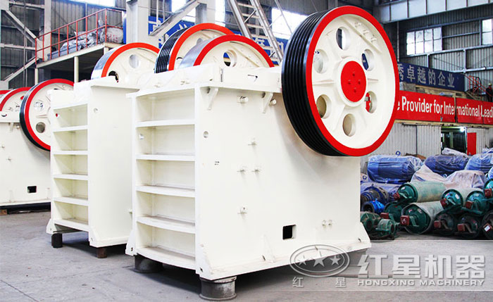 方鉛礦顎式破碎機(jī)