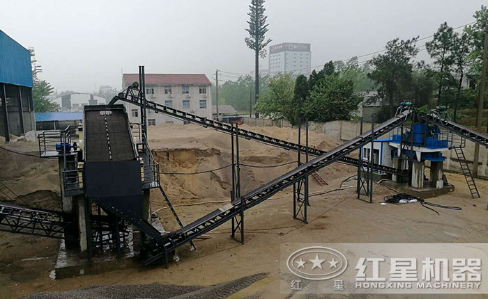 透輝石破碎生產(chǎn)線設備配置 透輝石破碎生產(chǎn)線設備配置