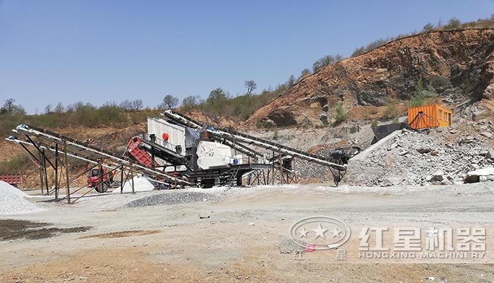 車載輪胎移動破碎機施工現場實拍