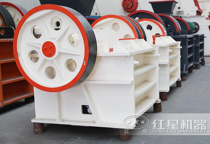 小型顎式咬石機（PE型）