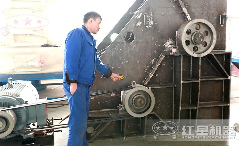 紅星雙轉(zhuǎn)子粉碎機(jī)_雙轉(zhuǎn)子錘式破碎機(jī)