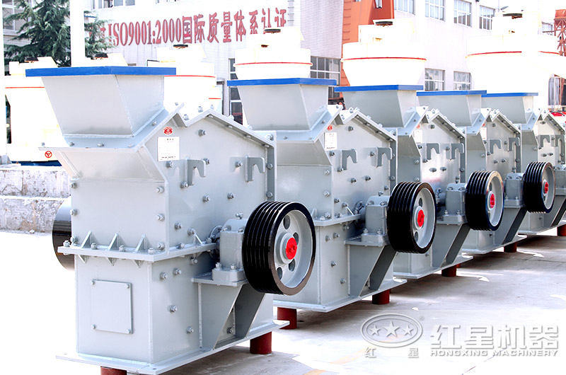 細(xì)碎機(jī)側(cè)面展示 細(xì)碎機(jī)側(cè)面展示