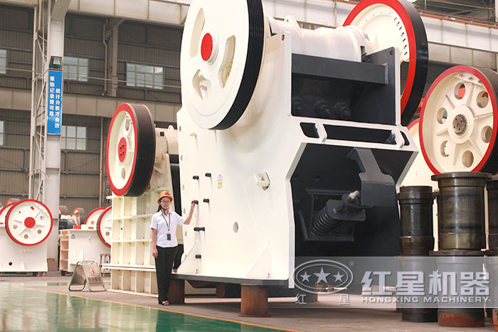 HD鄂式破碎機(jī) HD鄂式破碎機(jī)