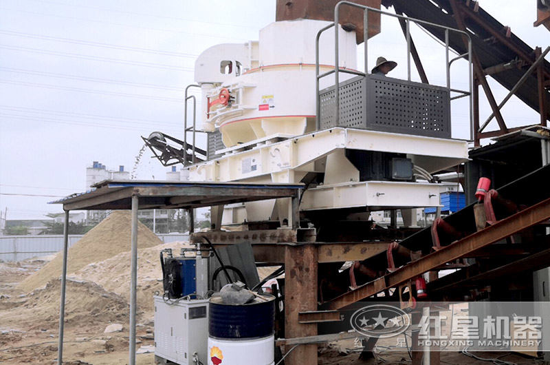 鵝卵石制沙機現場 鵝卵石制沙機現場