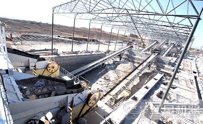 1600-2100大型顎式破碎機 1600-2100大型顎式破碎機