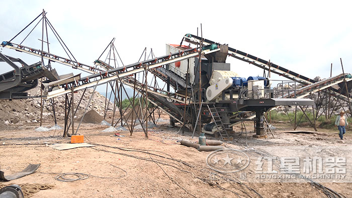 搭載重錘式破碎機