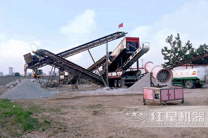 移動式1214反擊破作業(yè)現(xiàn)場 移動式1214反擊破作業(yè)現(xiàn)場