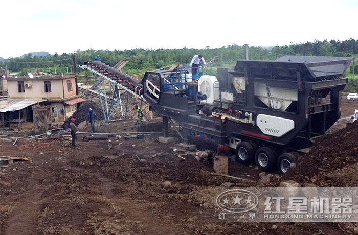 輪胎移動(dòng)建筑垃圾破碎機(jī) 輪胎移動(dòng)建筑垃圾破碎機(jī)