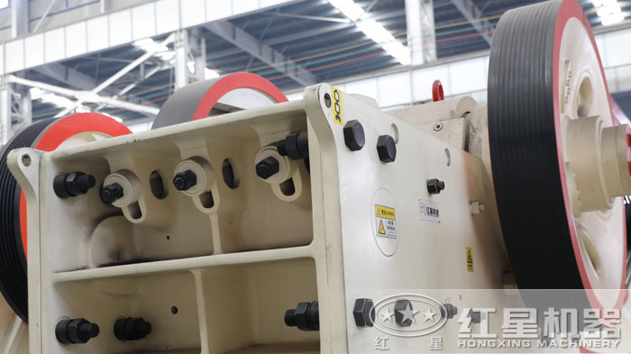 cj顎破螺栓特寫 cj顎破螺栓特寫