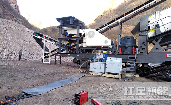 移動粉碎機(jī)搭載圓錐破碎機(jī) 移動粉碎機(jī)搭載圓錐破碎機(jī)