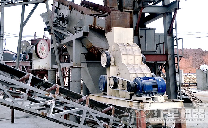 雙級(jí)粉碎機(jī)破碎現(xiàn)場(chǎng)展示