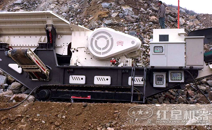 履帶移動石子機破碎現場——智能操控,更安全 履帶移動石子機破碎現場——智能操控,更安全